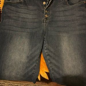 New with out tags lost weight never got to wear